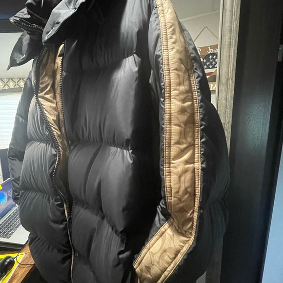 Coach Short Signature Puffer. - Picture 2 of 5